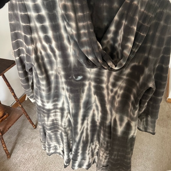 XCVI HOODIE - Picture 5 of 6